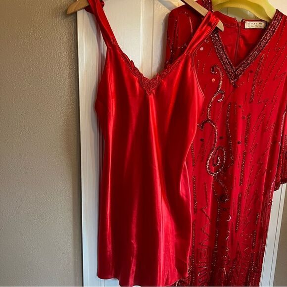 NITELINE by Della Roufogali Red Vintage Midi Length dress 6 - Picture 14 of 15